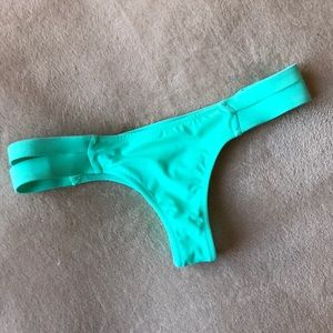 Bikini Bottom Thong Cut